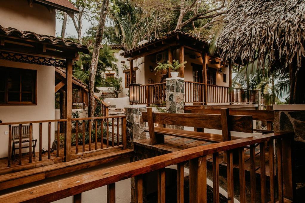 Sansara Surf Yoga & Resort Cambutal Eksteriør billede