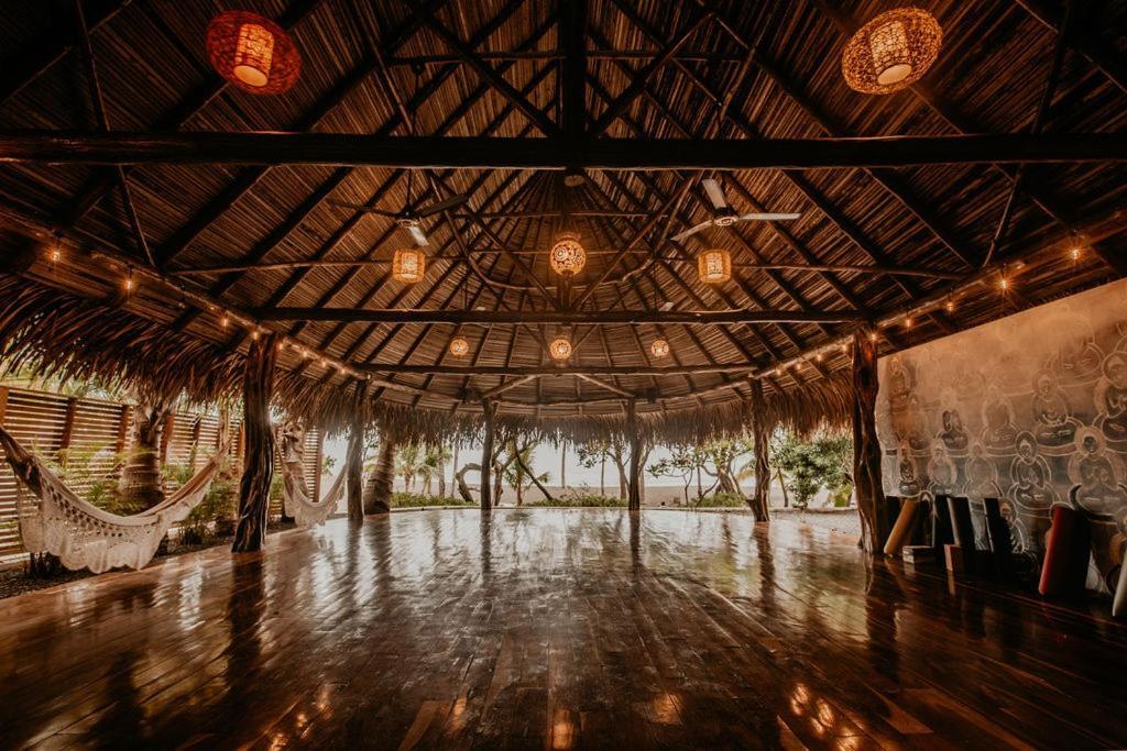 Sansara Surf Yoga & Resort Cambutal Eksteriør billede
